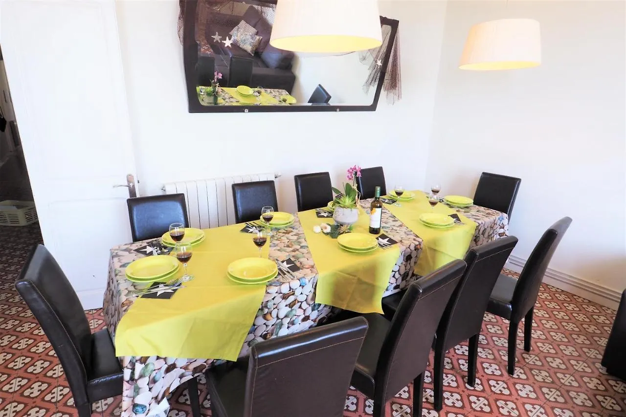 Marisol Seaview & Beach - Apartment Masnou Spain