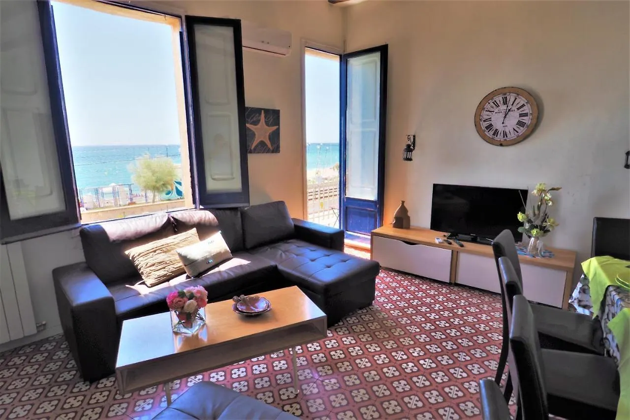 Marisol Seaview & Beach - Apartment Masnou