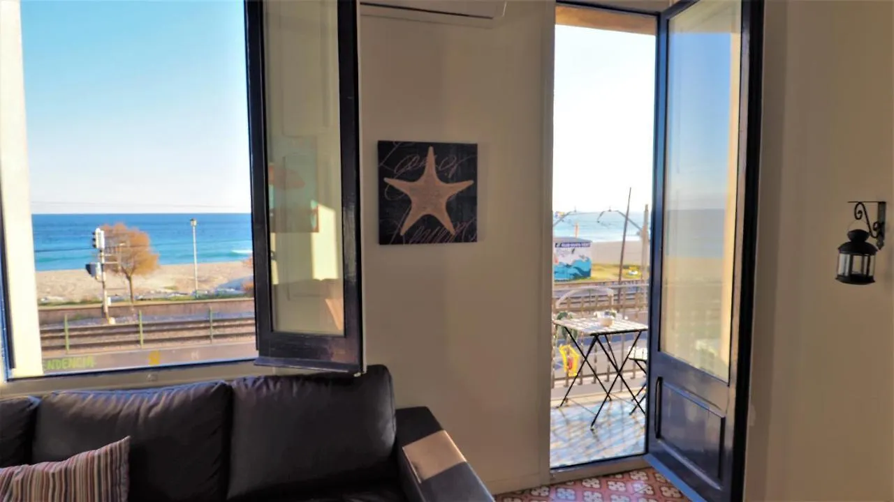 Marisol Seaview & Beach - Apartment Masnou Spain